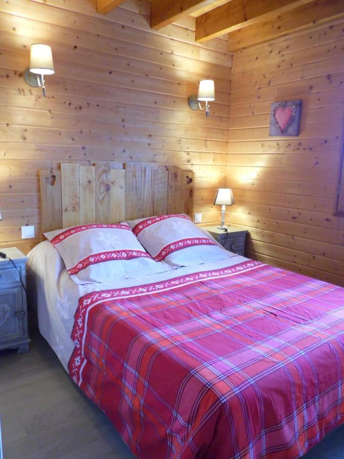 Chalet Des Clarines Saint-Genes-Champespe Luaran gambar