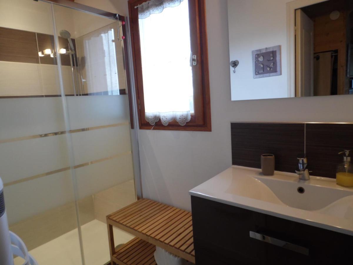 Chalet Des Clarines Saint-Genes-Champespe Luaran gambar